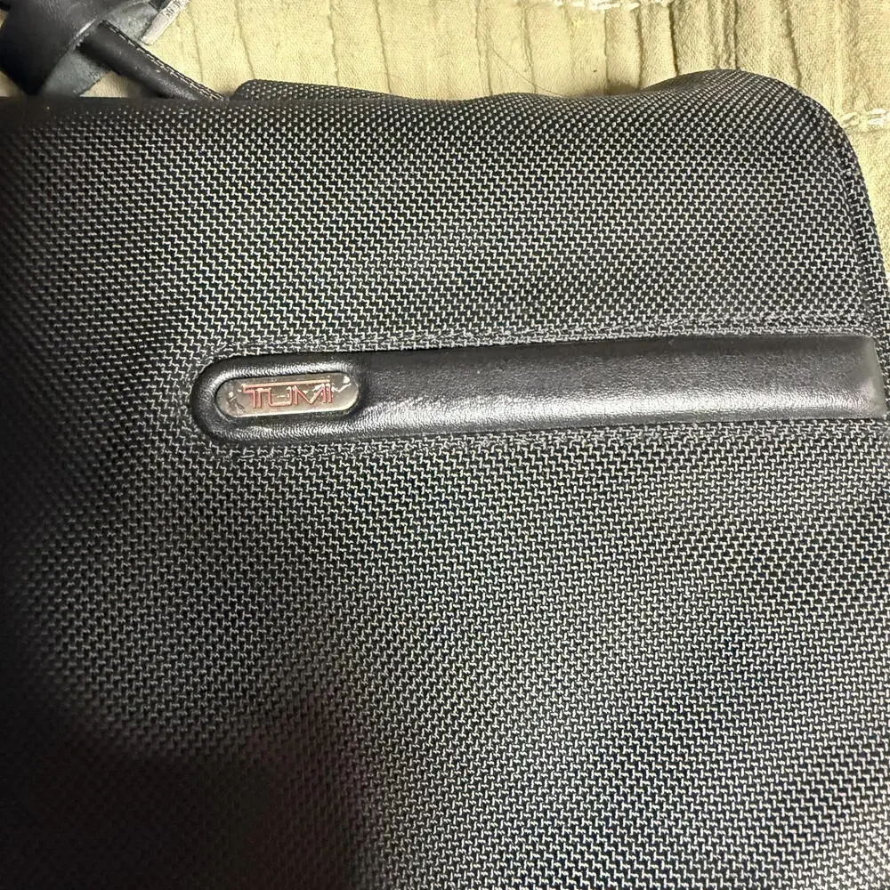 TUMI Alpha Tech Black Laptop‎ Briefcase Messenger Bag Ballistic Vintage Luxury